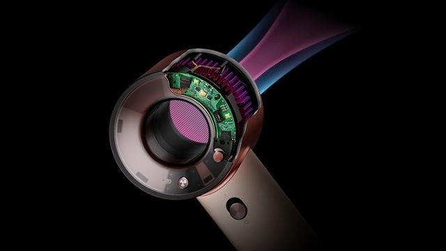 Dyson Supersonic Travel ヘアドライヤー（HD19）