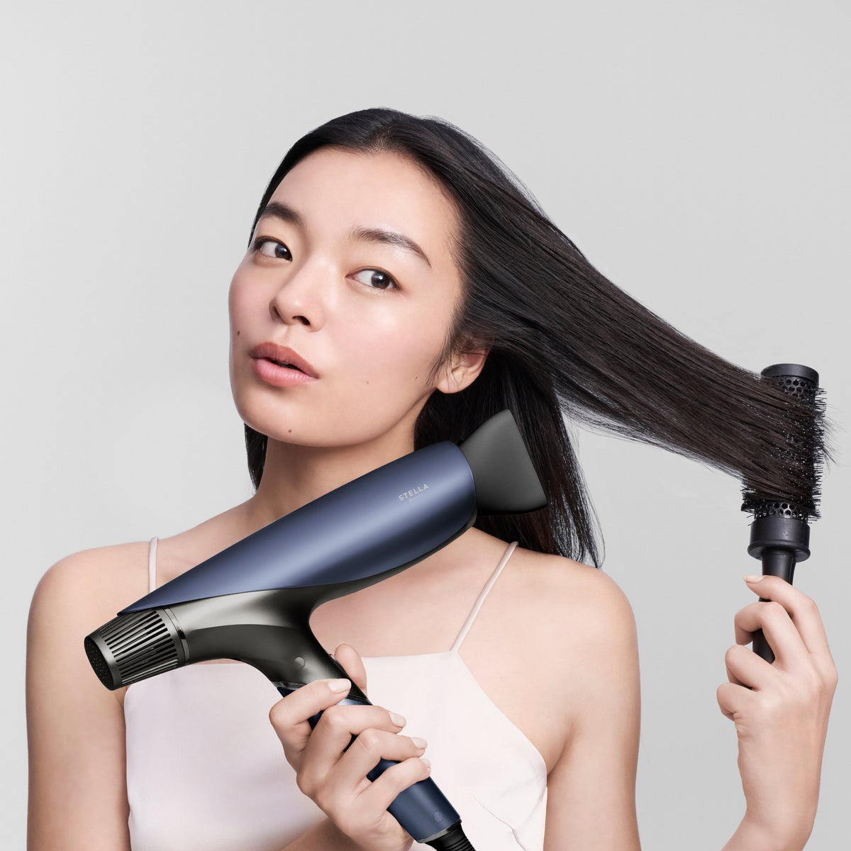 STELLA BEAUTE シャインリバースヘアドライヤー ジュエル